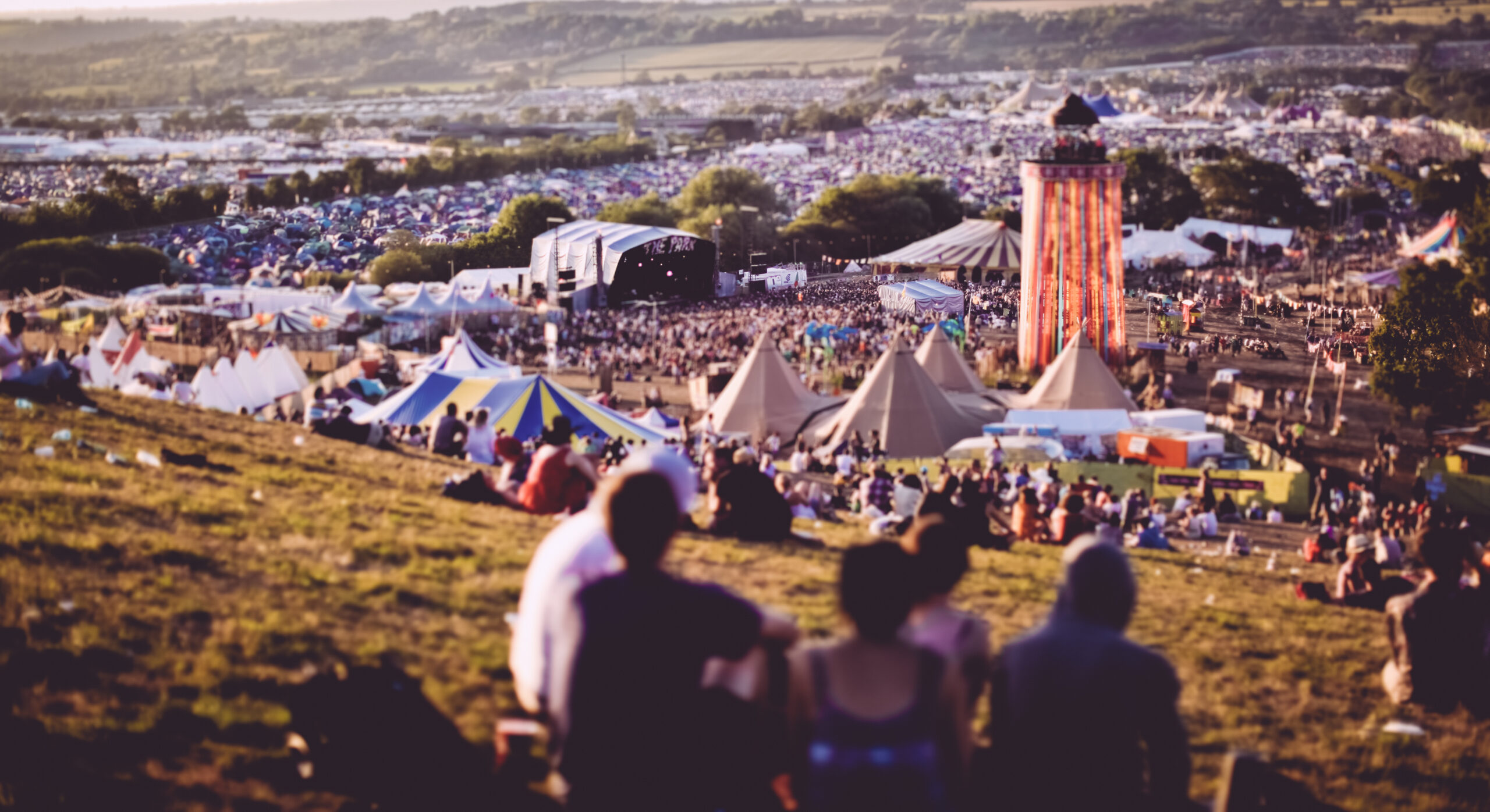 Entre palcos e paisagens: os festivais do verão europeu