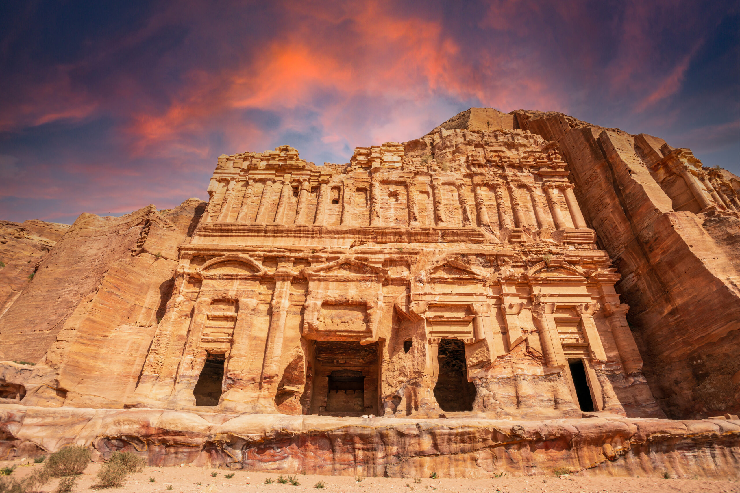 Petra e o legado da cidade que desafiou o deserto por milênios