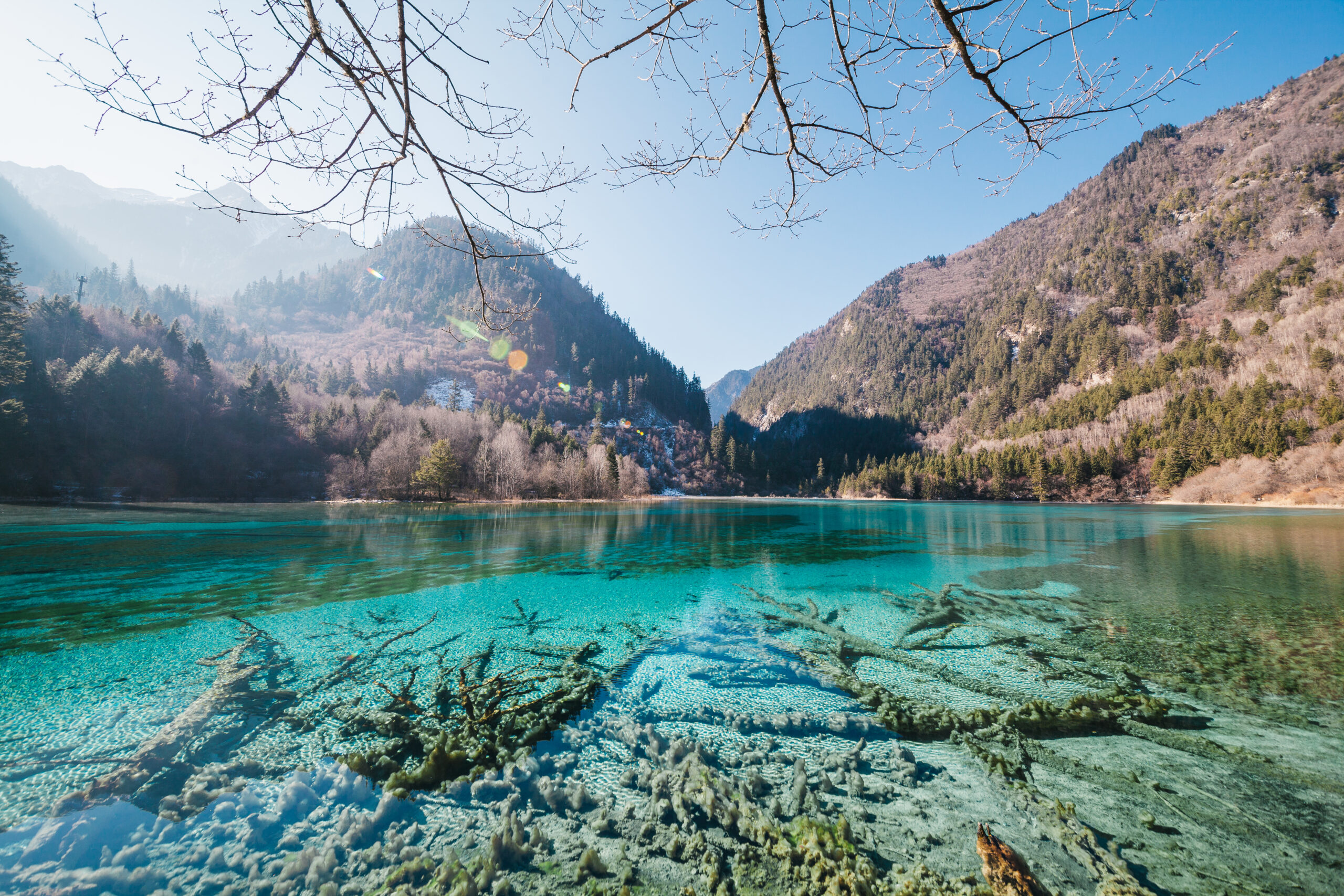 Jiuzhaigou e as paisagens que parecem saídas de uma fantasia