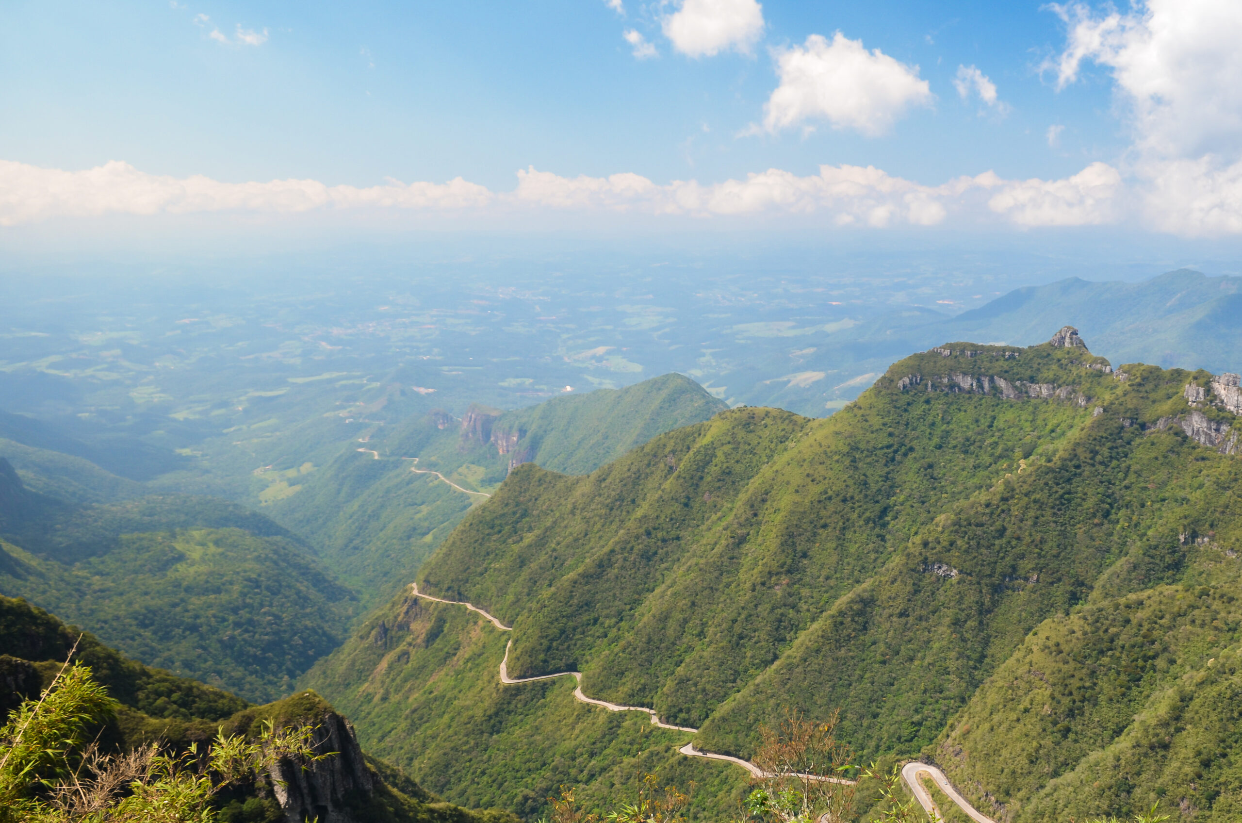 A estrada que fez da Serra do Rio do Rastro um dos símbolos do turismo brasileiro