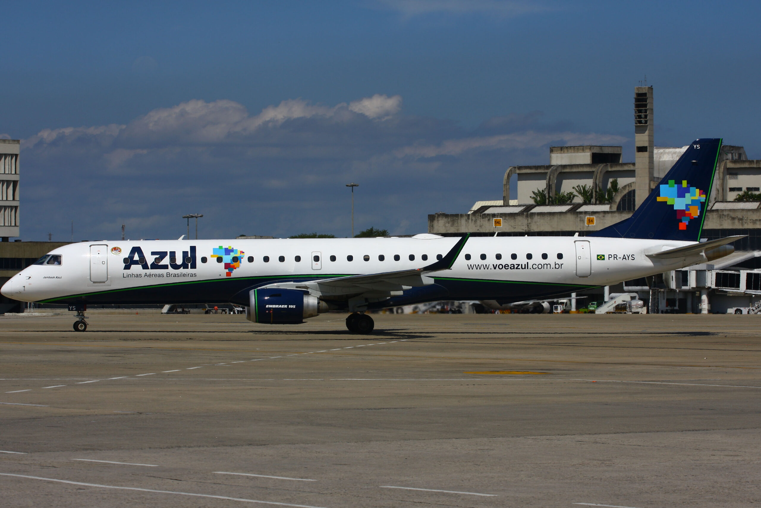 Azul lidera ranking de pontualidade na América Latina em julho