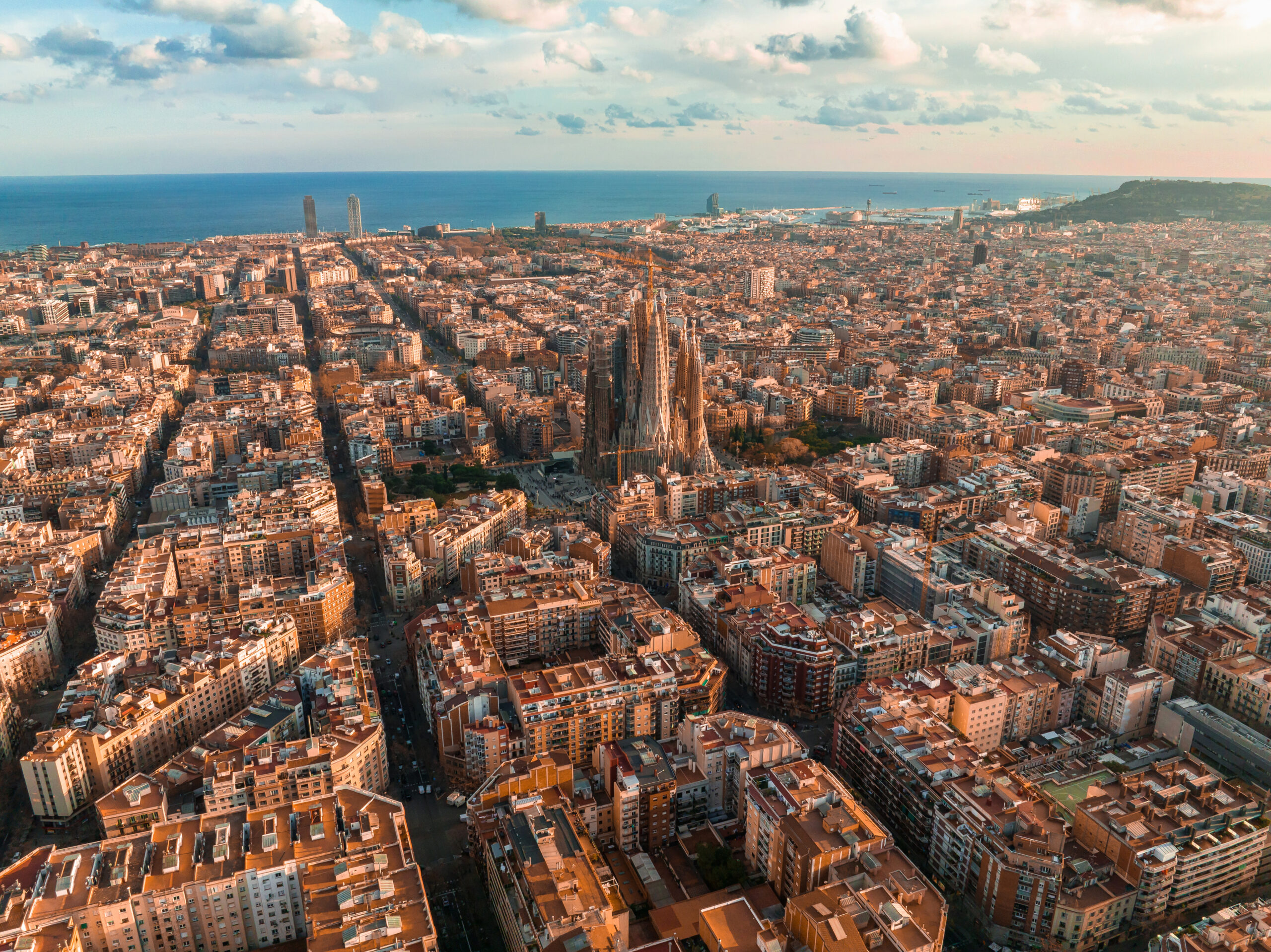 Barcelona entre o futebol, a arquitetura de Gaudí e a Fórmula 1